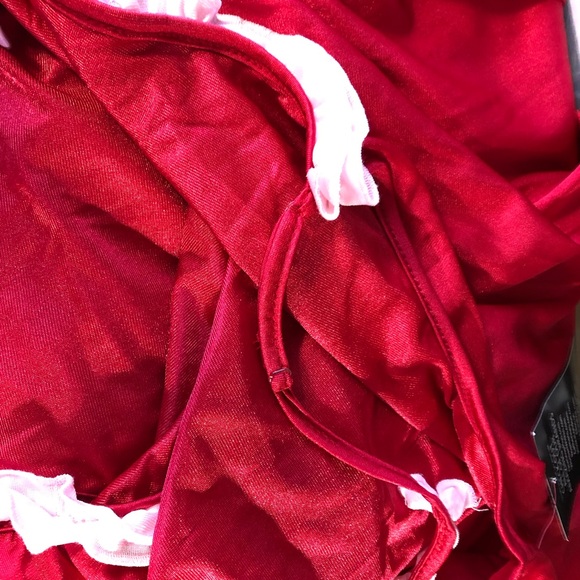 Amoureuse NWT Baby Doll Ruffle Gown Classic Red w/ soft pink ruffle-sz 4x(34/36) - Picture 12 of 13